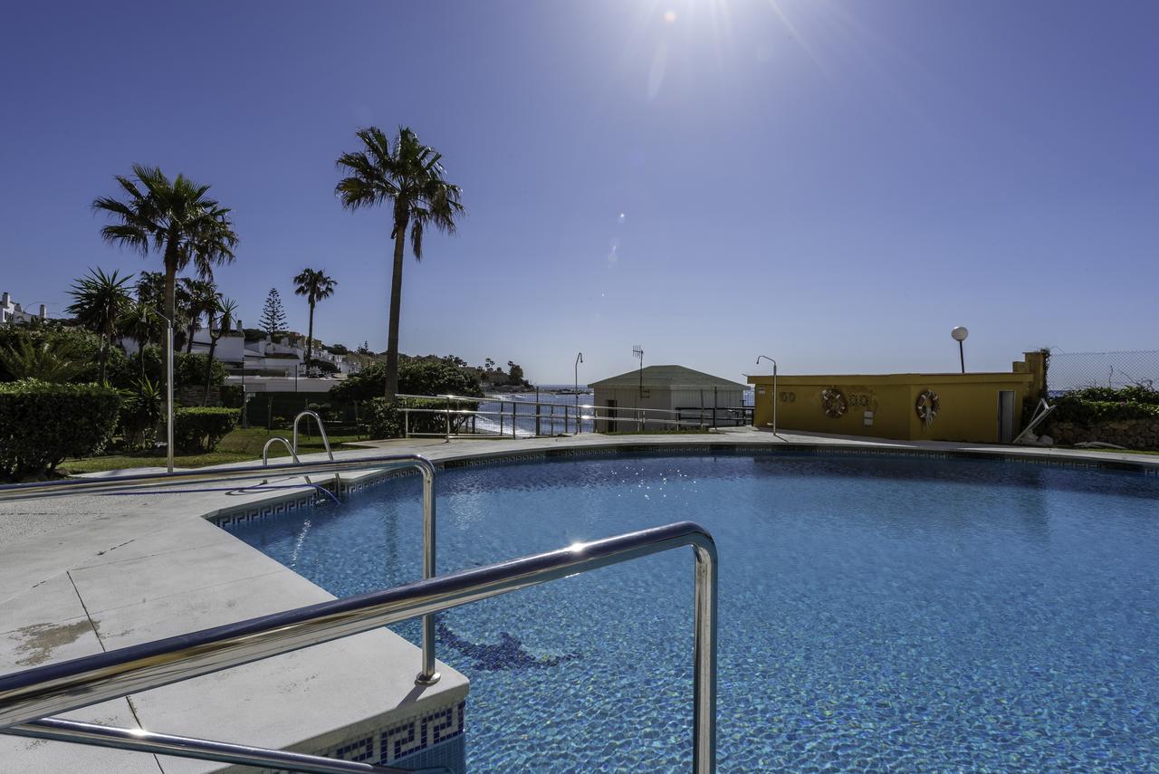 Nest Studio Playa Alhamar Sitio de Calahonda 外观 照片