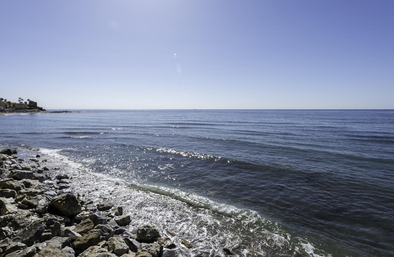 Nest Studio Playa Alhamar Sitio de Calahonda 外观 照片
