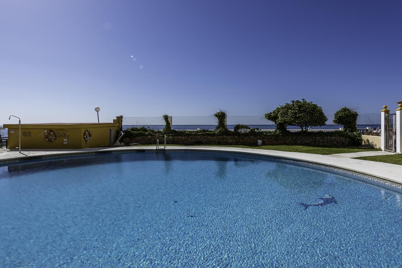 Nest Studio Playa Alhamar Sitio de Calahonda 外观 照片
